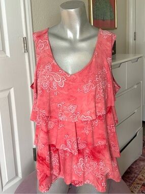 Cato Coral Pink Tiered Ombre Shimmery Paisley Pattern Sleeveless Top